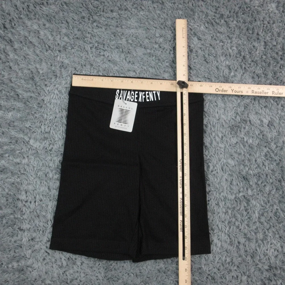 Savage X Fenty Xssential Rib Shorts Womens Medium Black Biker 26x6* NWT